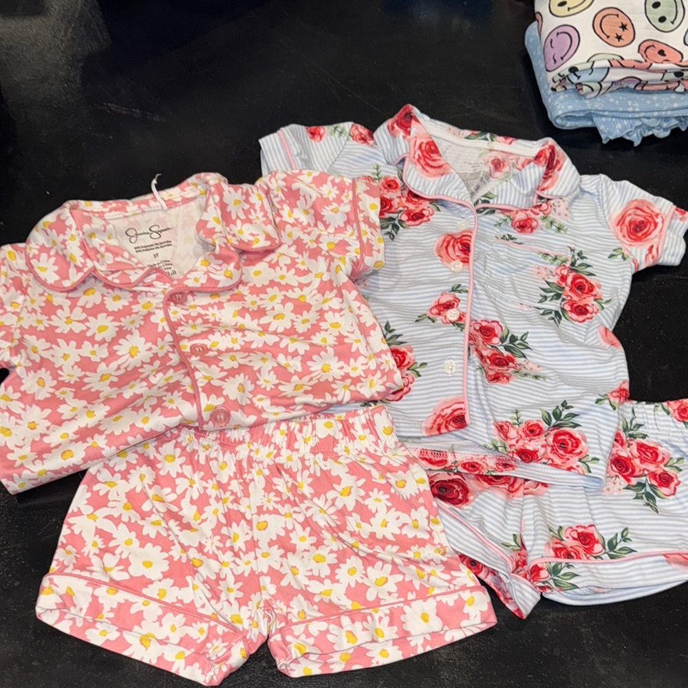 Toddler Pajama Set Lot